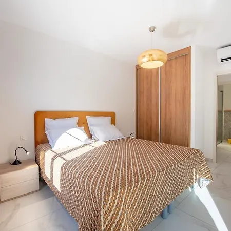 Apartment Johan T6 Sainte-Maxime